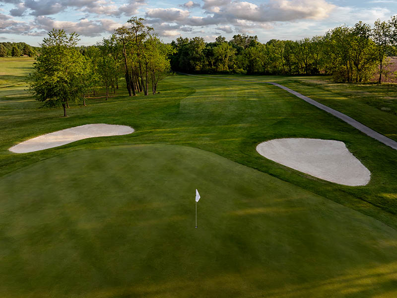 Closer look of Hole 11 overlooking the 2 sand bunkers and the green.
